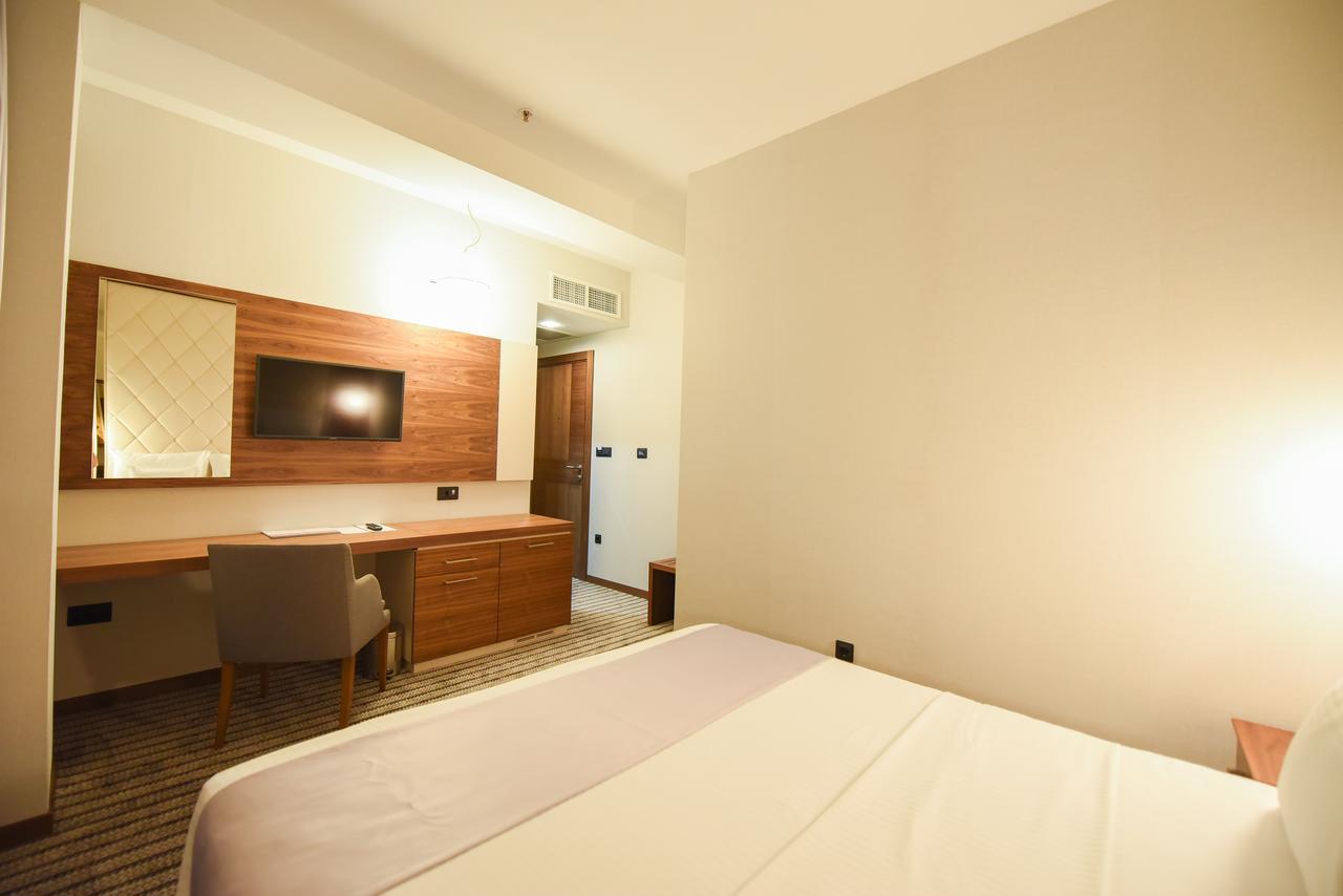 Hotel Union Podgoriçe Dış mekan fotoğraf